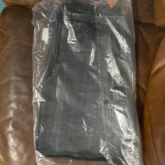 Brushstroke Sweat-Short - Picture 3 of 3